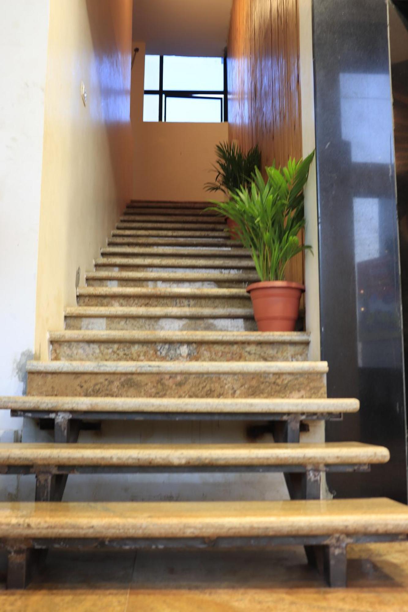 Balaji Gold Inn Hotel Hubli Ngoại thất bức ảnh